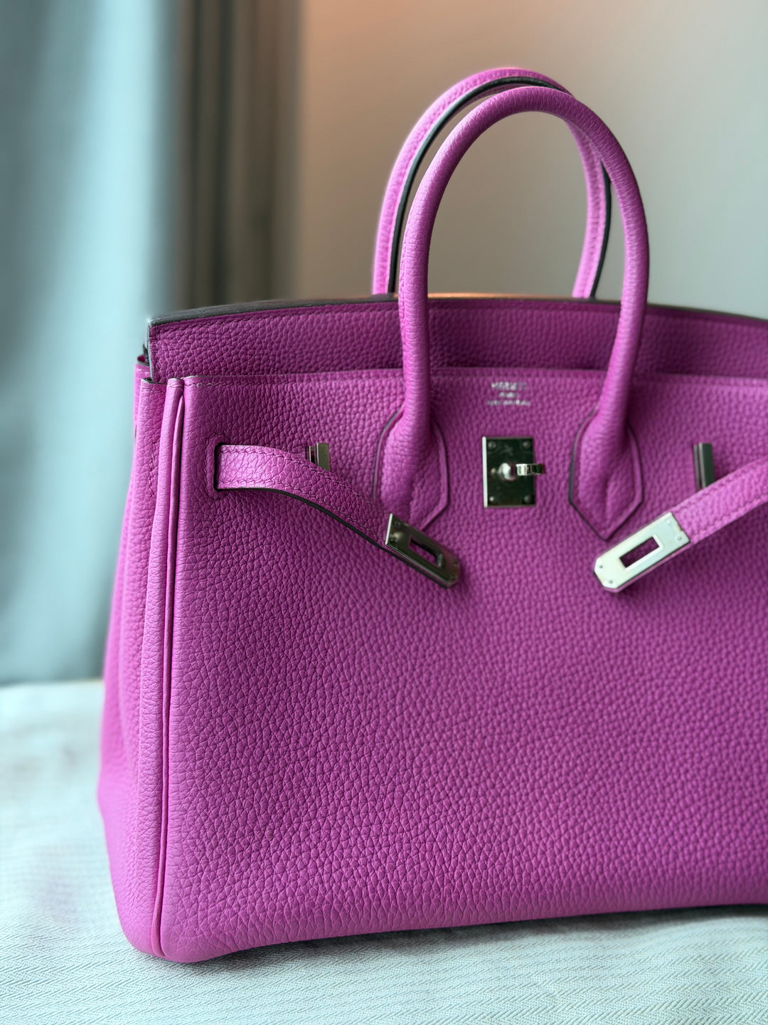 HERMÈS Rose Pourpre Togo Leather PHW Birkin 25 stamp C 2017