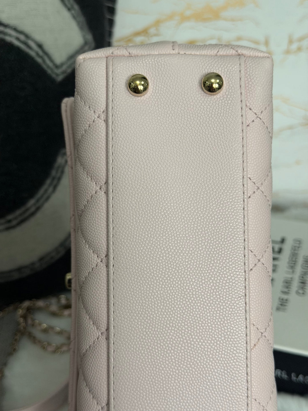 CHANEL 22P Sakura Pink Caviar LGHW Coco Handle Flap Bag with detachable strap 2022 size SMALL