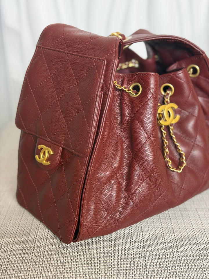 CHANEL 25A Burgundy Caviar Aged GHW 25 Hobo Bag Size SMALL