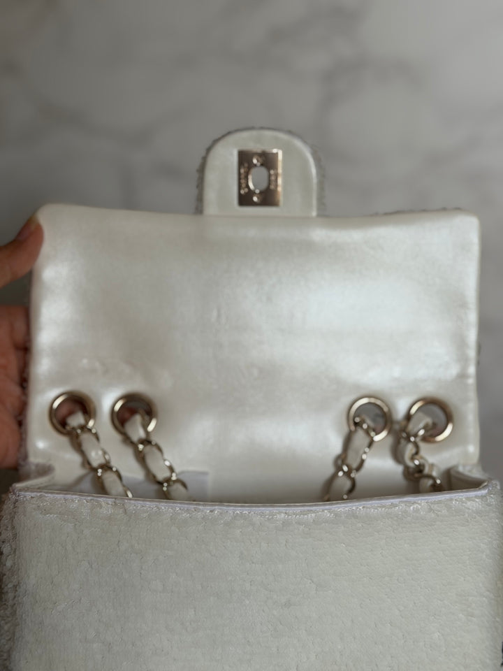 CHANEL series 28 19B White Sequin SMALL Flap Bag LGHW 2019