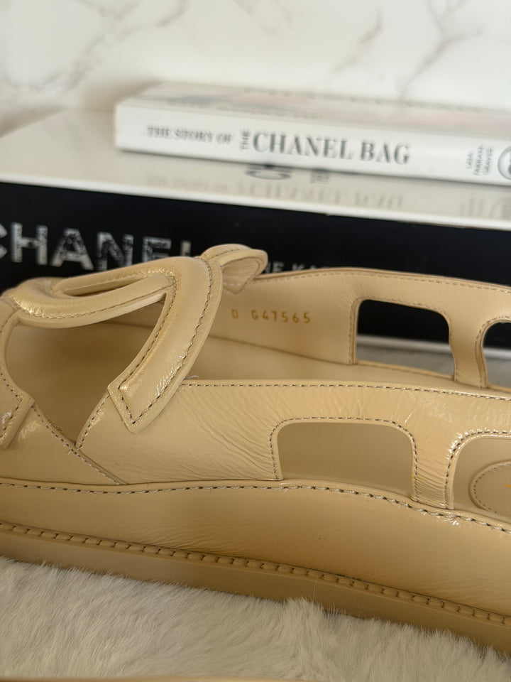 CHANEL Beige Dad’s Sandals 26B 2026 size EU 39