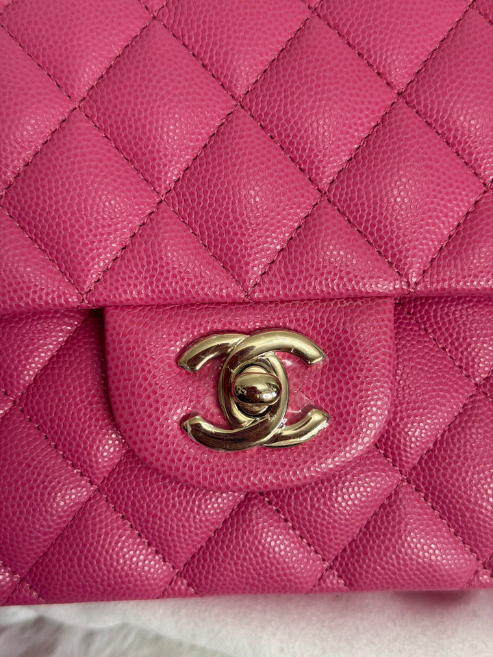 CHANEL series 27 19C Barbie Pink Caviar LGHW 11.12 Medium M/L Timeless Classic Double Flap Bag