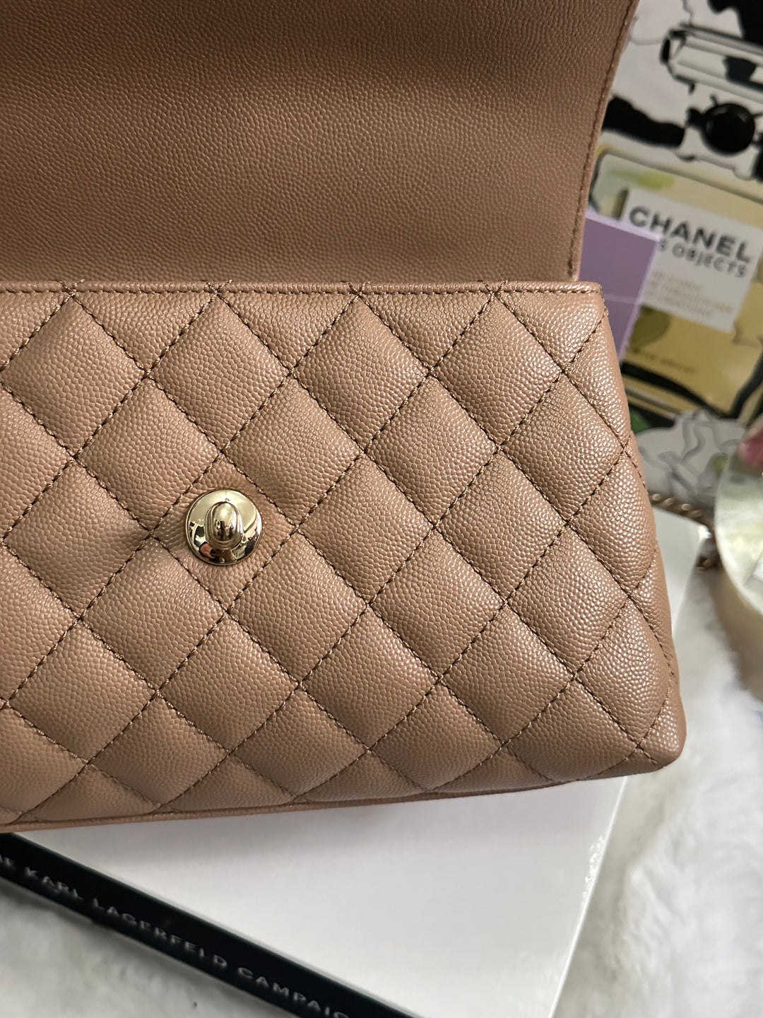 Chanel 22K Pre Fall/Winter 2022 Dark Beige Caviar LGHW Coco Handle Size Small with detachable strap