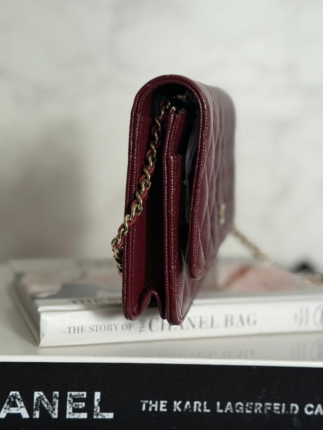 CHANEL 21B Burgundy Caviar LGHW Classic Wallet On Chain (WOC) 2021