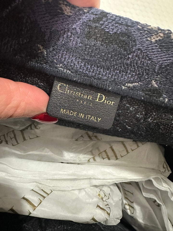 Dior Book Tote size Large