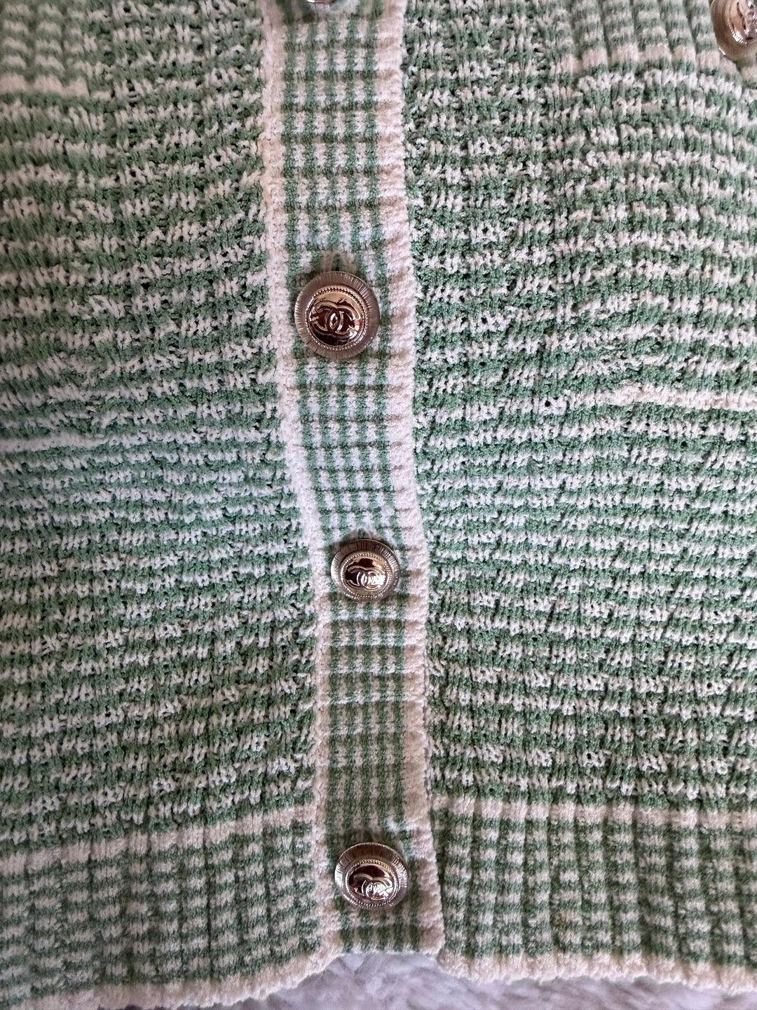 CHANEL 21C Green and White Knitted Cardigan size EU 34 2021