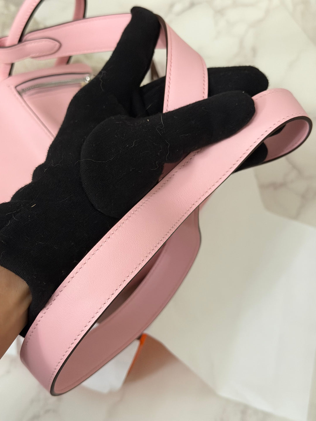 Hermes Mini Lindy Rose Sakura Swift leather PHW Stamp B 2024 *Rare combo*