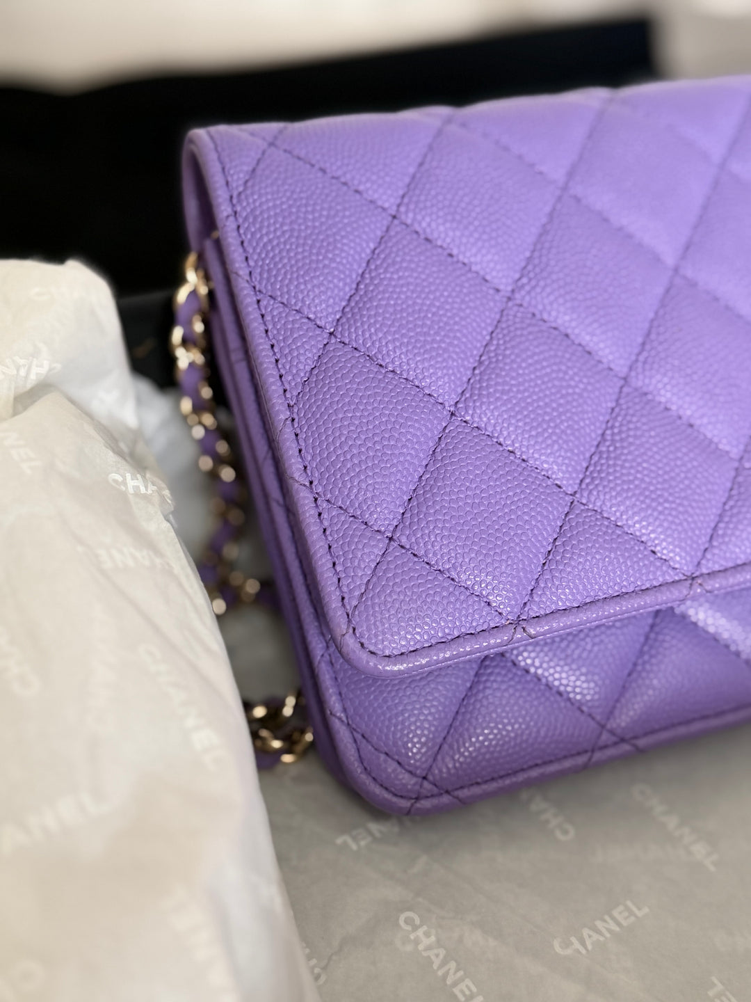 CHANEL series 28 20C Purple Caviar LGHW Classic Wallet on chain (WOC)
