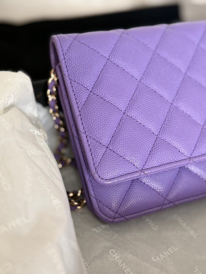 CHANEL series 28 20C Purple Caviar LGHW Classic Wallet on chain (WOC)