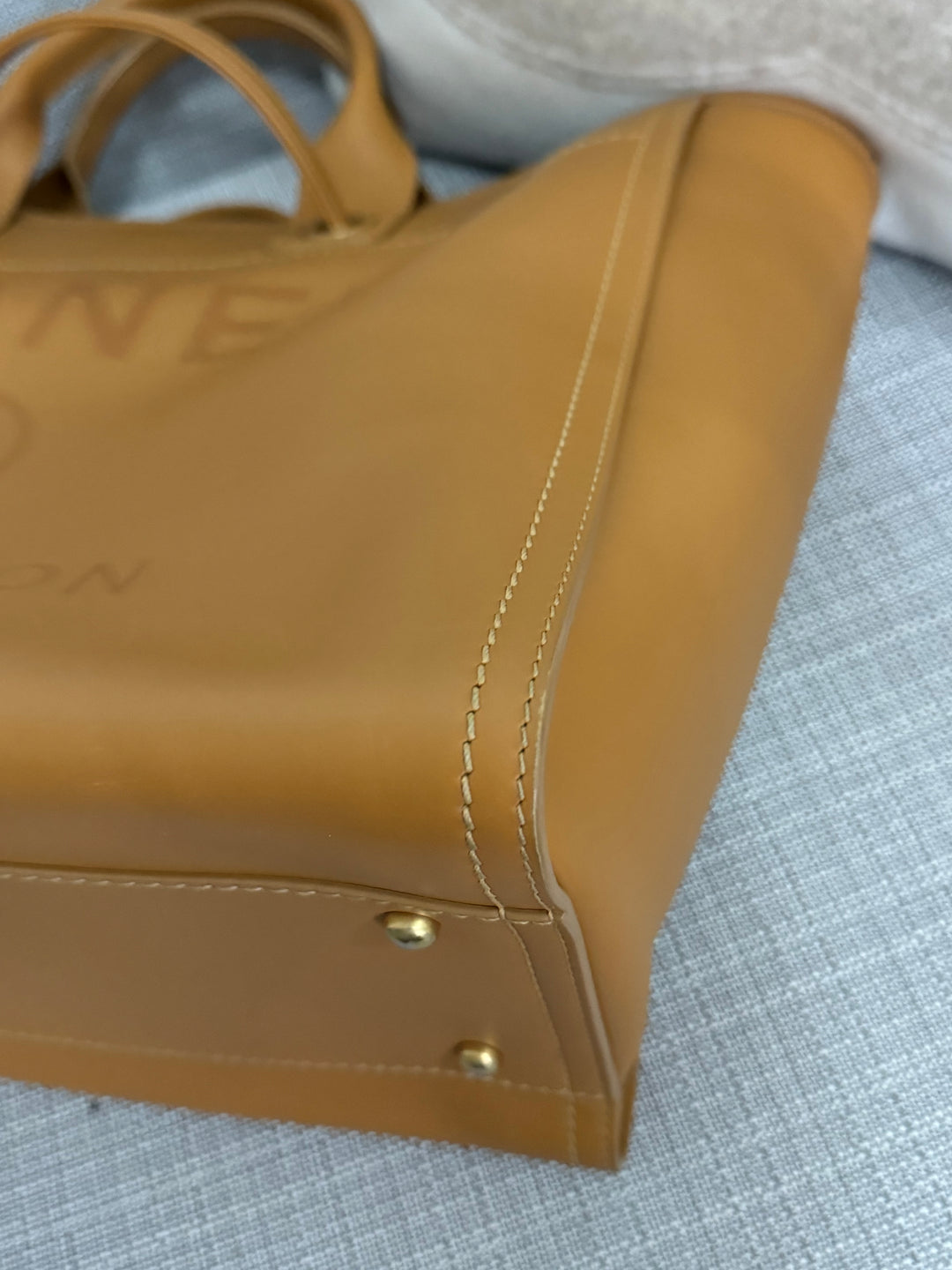 Chanel series 31 21S 2021 Spring/Summer collection Caramel Calf skin aged GHW Medium/Large Deauville Tote Bag with Top handle