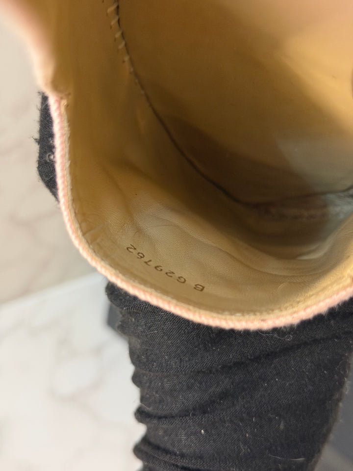 CHANEL Light Peachy Pink/Black Espadrilles Size EU 40