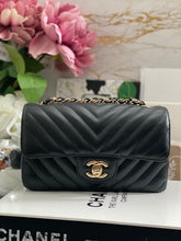 Load image into Gallery viewer, Chanel series 26 (2018) Black Lambskin Chevron LGHW Mini rectangular Flap Bag
