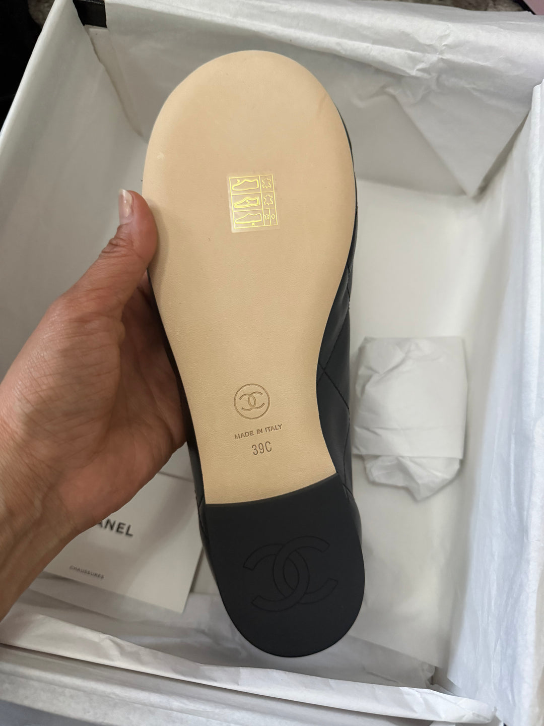 CHANEL Coco Beach 2026 26S Black Lambskin White CC Logo Ballerina Shoes size EU39C TTS