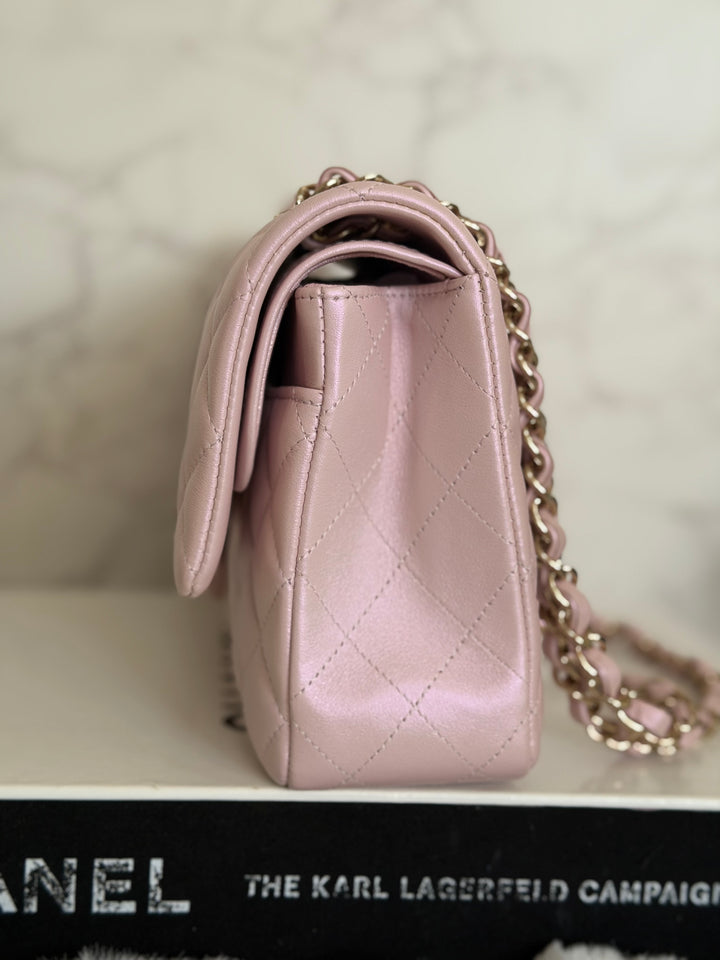 CHANEL 21S iridescent Pink Calf Skin LGHW Medium ML Timeless Classic Double Flap Bag series 31 2021