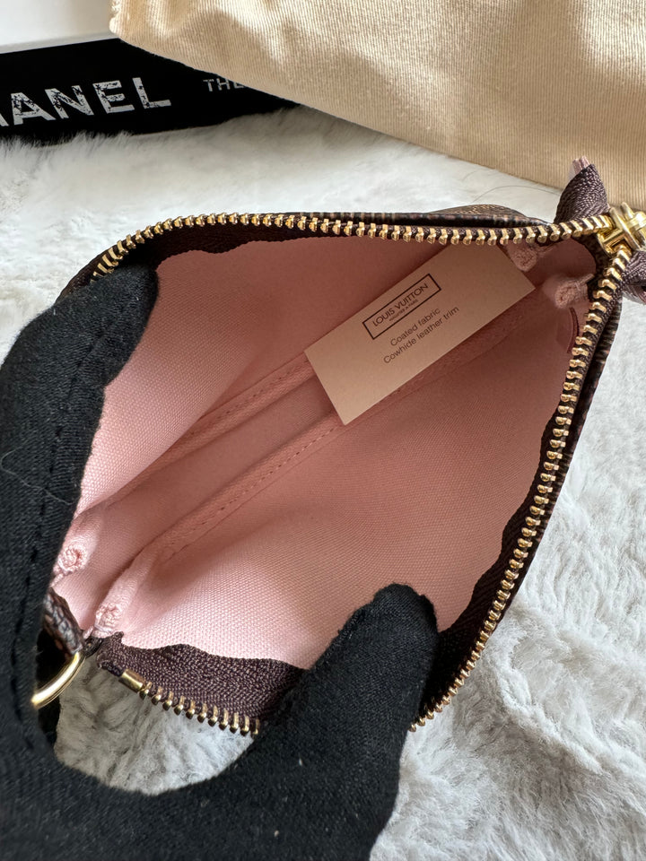 Louis Vuitton Vivienne Christmas Limited Edition Mini Pochette Damier Ebene