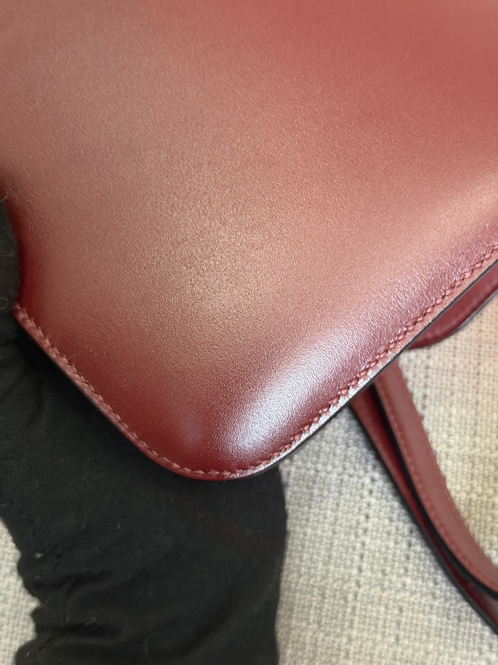 HERMÈS Rouge H Box Leather GHW Mini Constance 18 Flap Bag stamp D 2019