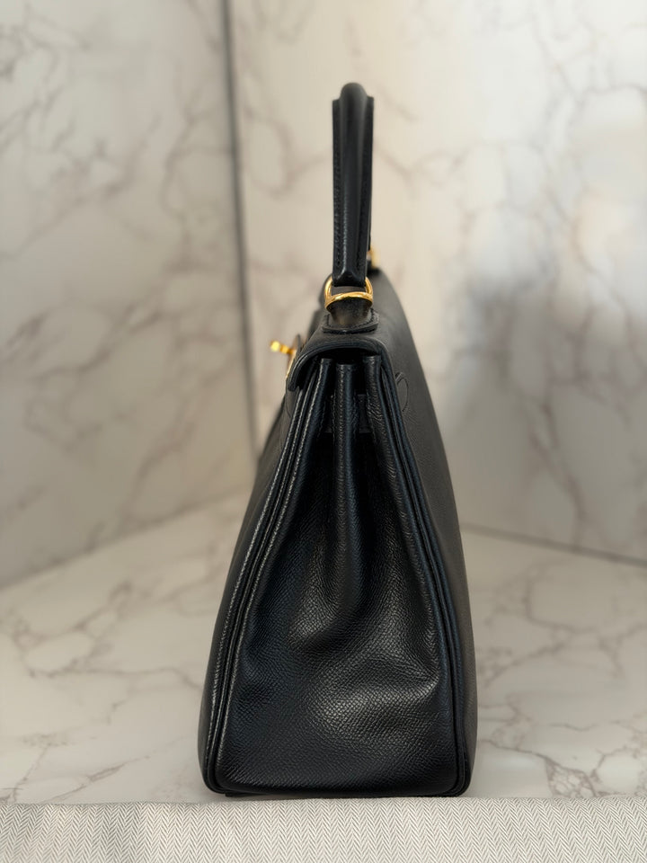 Hermes Noir/Black Epsom Leather GHW Kelly 28 stamp N 2010