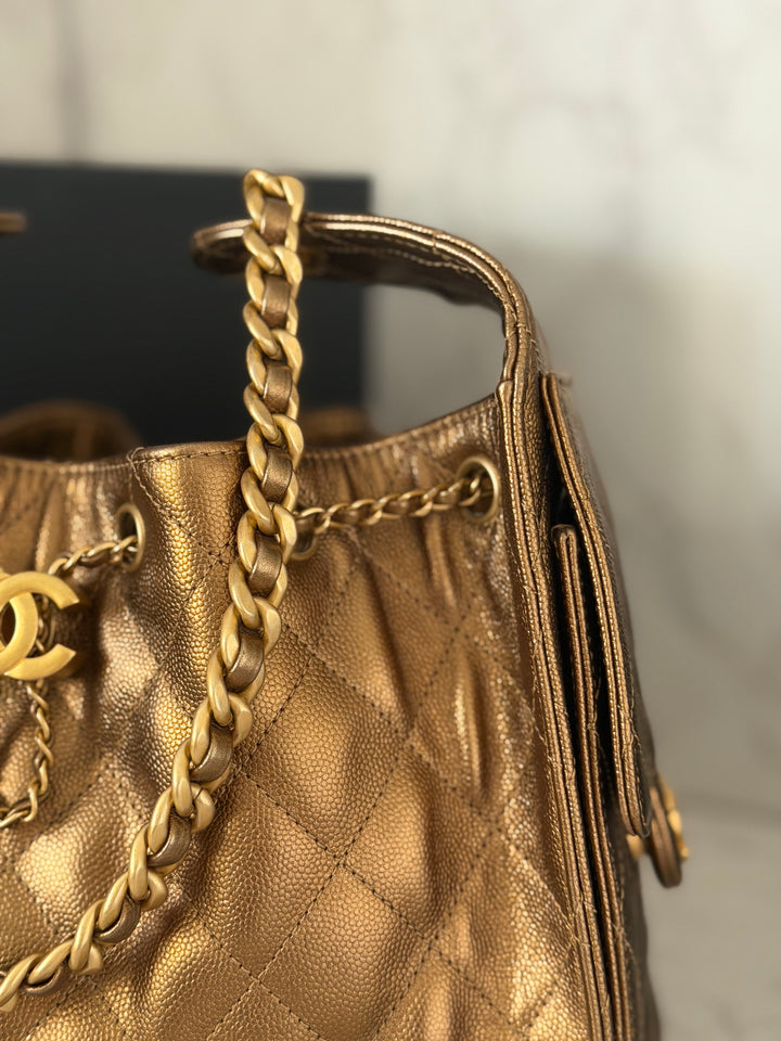 CHANEL 25A 2025 Bronze Caviar aged GHW 25 Hobo Bag size Small