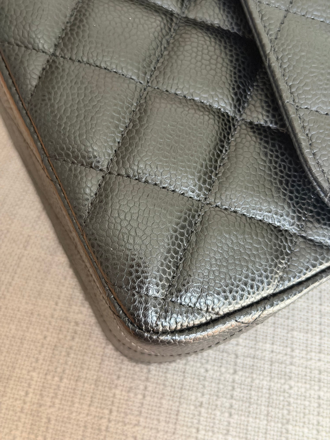 CHANEL series 15 Black Caviar GHW Jumbo Timeless Classic Double Flap Bag 2011