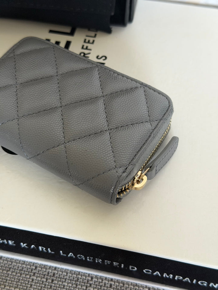 CHANEL 21K 2021 Grey Caviar Big Logo Zippy Coin Purse LGHW