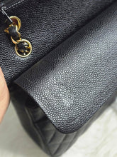 Load image into Gallery viewer, Chanel series 20 2015 Black Caviar GHW 11.12 Timeless ML Medium Classic Double Flap Bag
