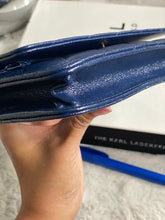 Load image into Gallery viewer, Chanel series 24 17B 2017 Fall/Winter Collection Navy Caviar SHW Classic Wallet on chain (WOC)

