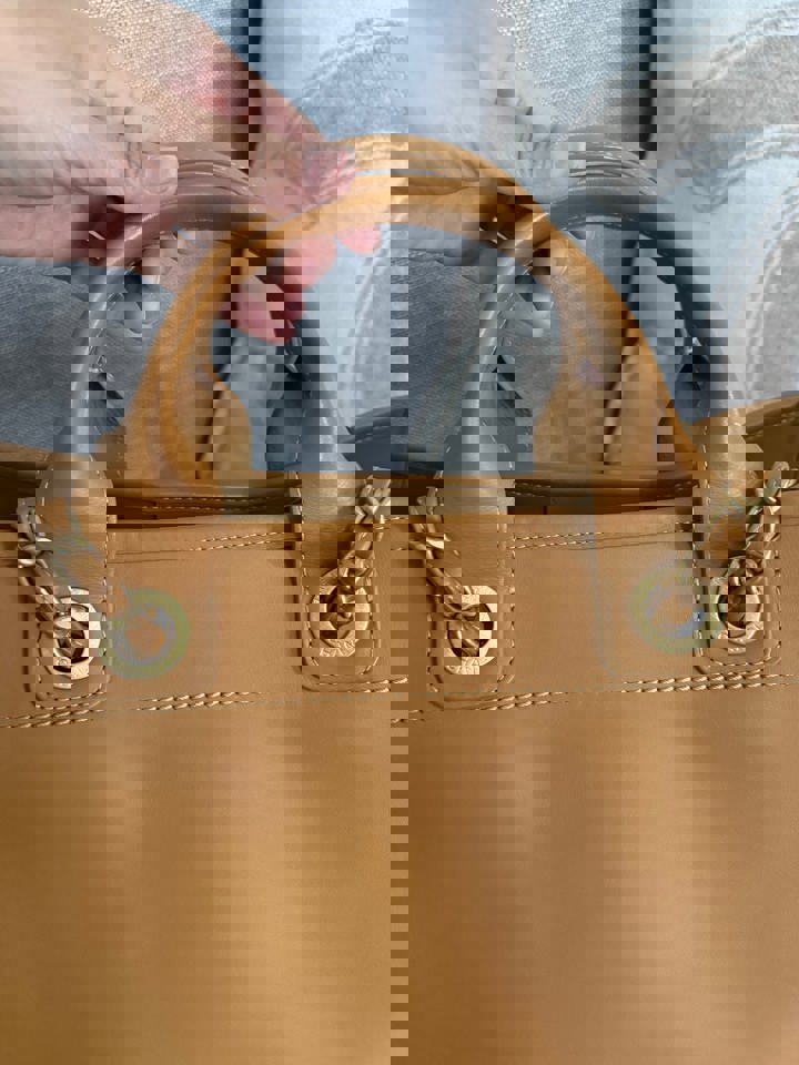Chanel series 31 21S 2021 Spring/Summer collection Caramel Calf skin aged GHW Medium/Large Deauville Tote Bag with Top handle