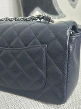 Load image into Gallery viewer, Chanel series 18 14C 2014 Cruise Collection Navy Caviar SHW Classsic Mini Rectangular Flap Bag
