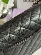 Load image into Gallery viewer, Chanel Series 18 (2014) Black caviar Silver hardware Medium ML Timeless Classic Double Flap Bag
