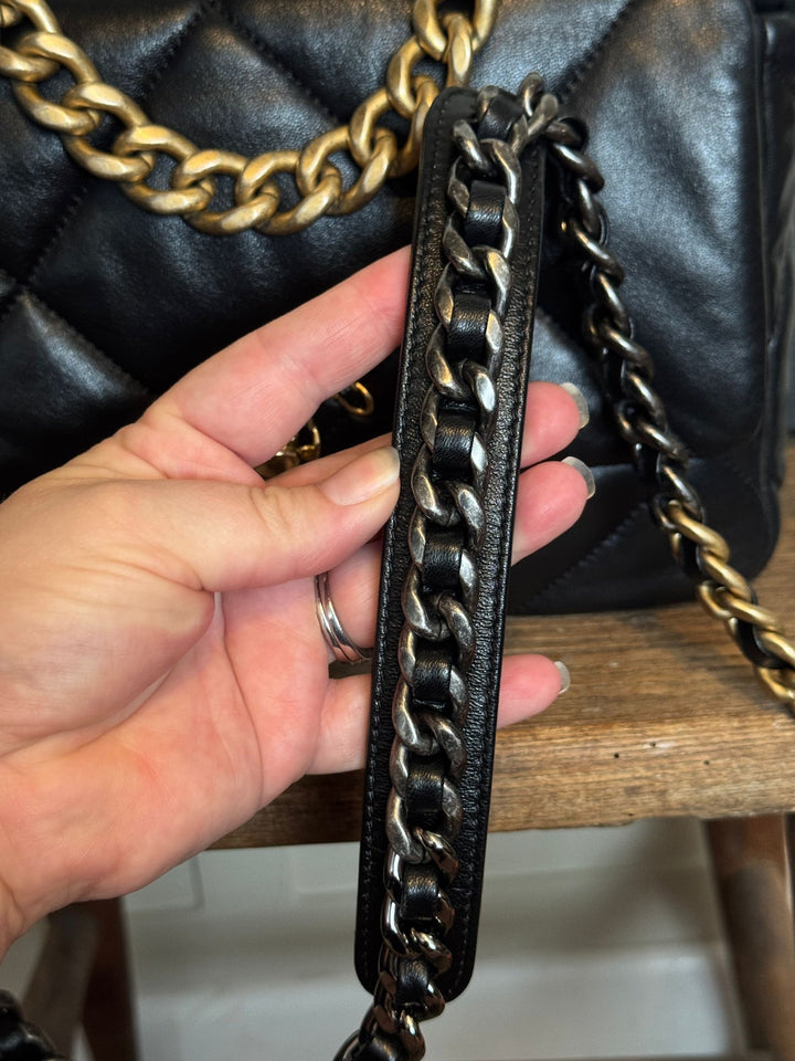 CHANEL 19 size Small Black Lambskin Mixed hardware Flap Bag with Top handle