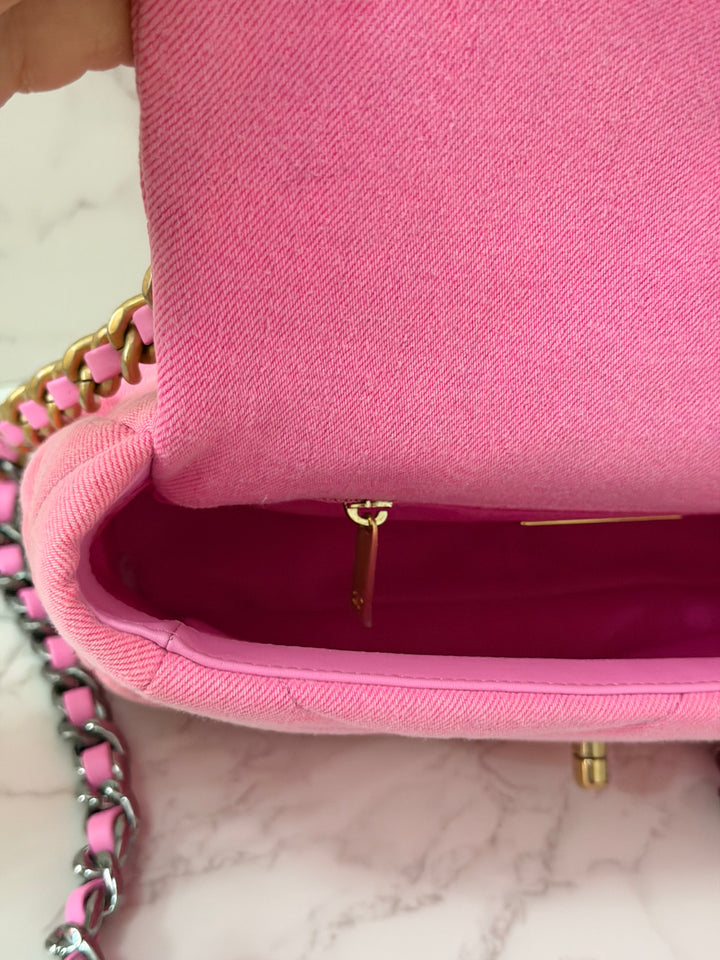 CHANEL 21S 2021 series 31 Pink Denim 19 size Small Flap Bag