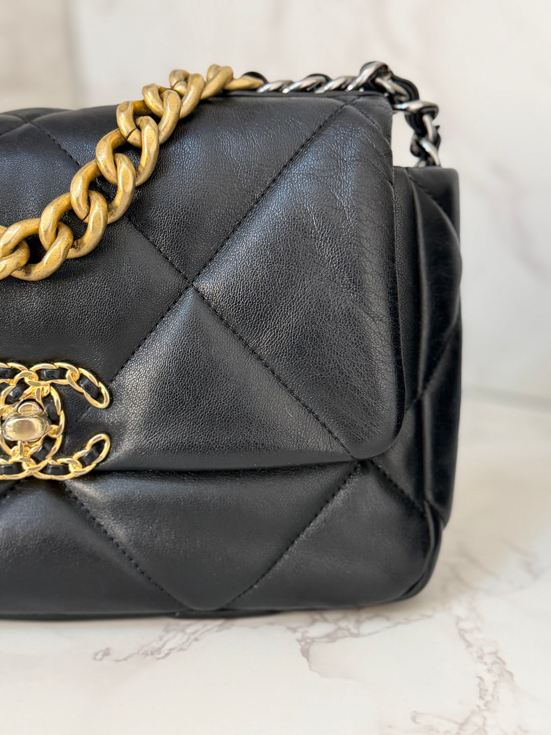 CHANEL 19 Size Small series 31 2020/2021 Black Lambskin Mixed HW Top Handle Flap Bag