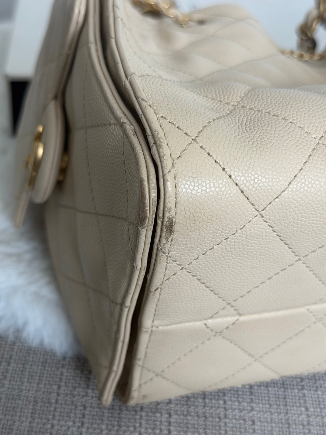 CHANEL Beige Caviar Aged GHW 25 Hobo Bag size SMALL 2025 25S collection