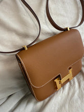 Load image into Gallery viewer, HERMES Constance 18 Gold Epsom Leather GHW Flap bag Stamp B 2023
