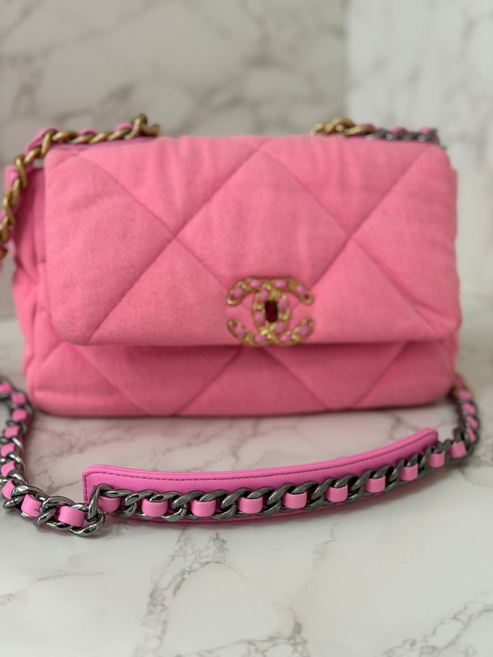 CHANEL 21S 2021 series 31 Pink Denim 19 size Small Flap Bag