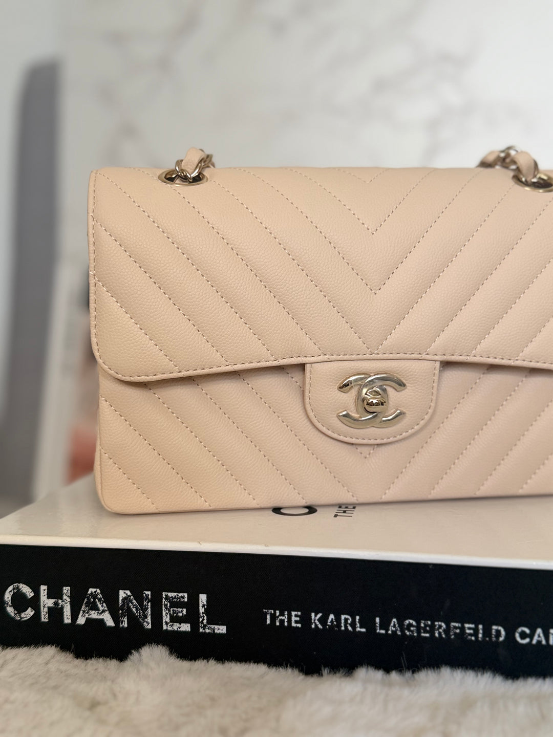 CHANEL series 31 Beige Caviar LGHW Chevron Small timeless Classic double flap Bag 2020/2021