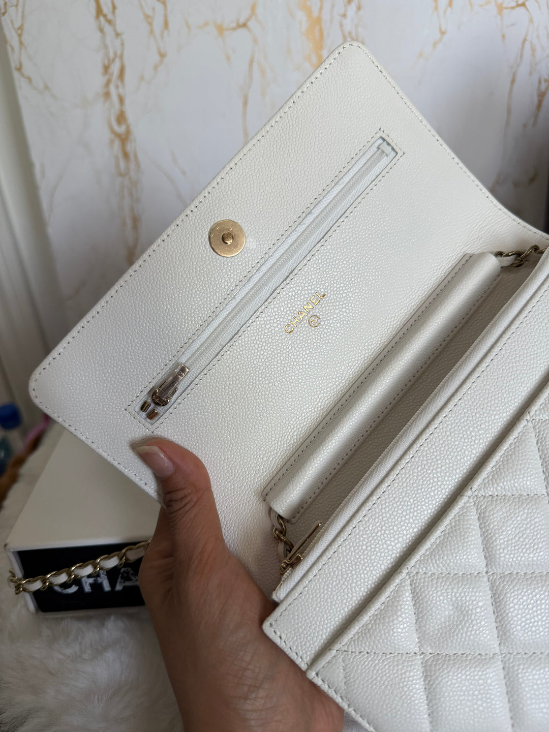 CHANEL White Caviar LGHW Classic Wallet on Chain (WOC) 2024