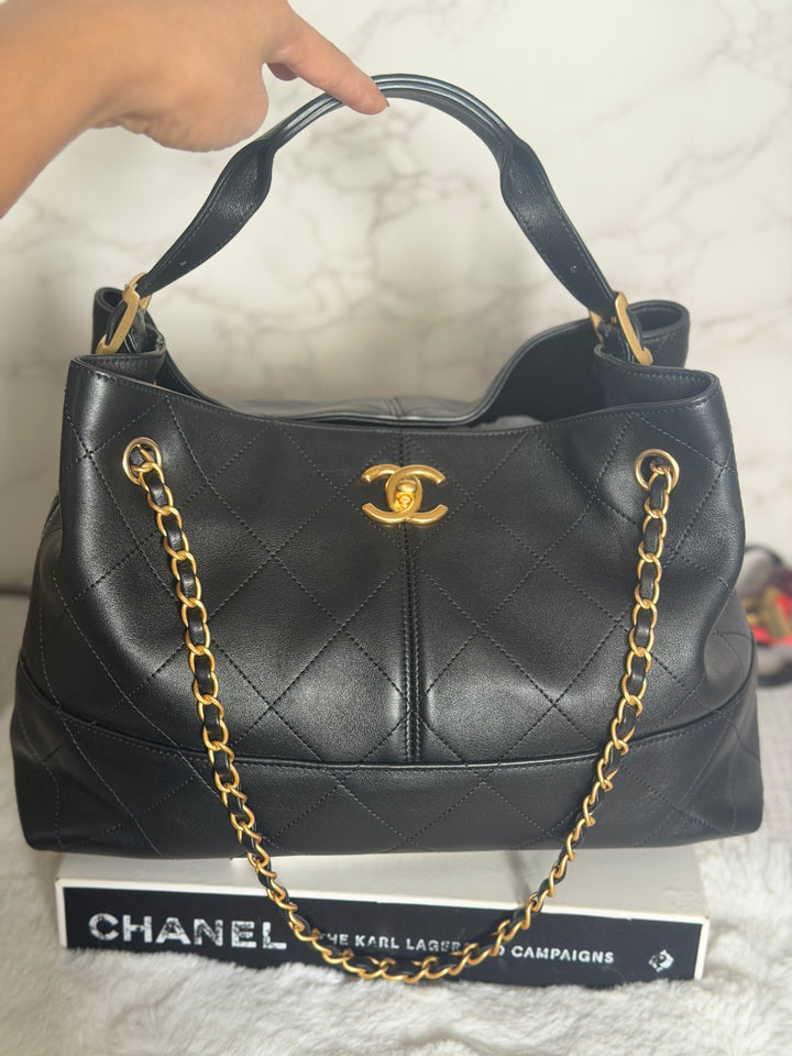 CHANEL 25A Black Calf Skin aged GHW Hobo Shopping Bag size Small 2025