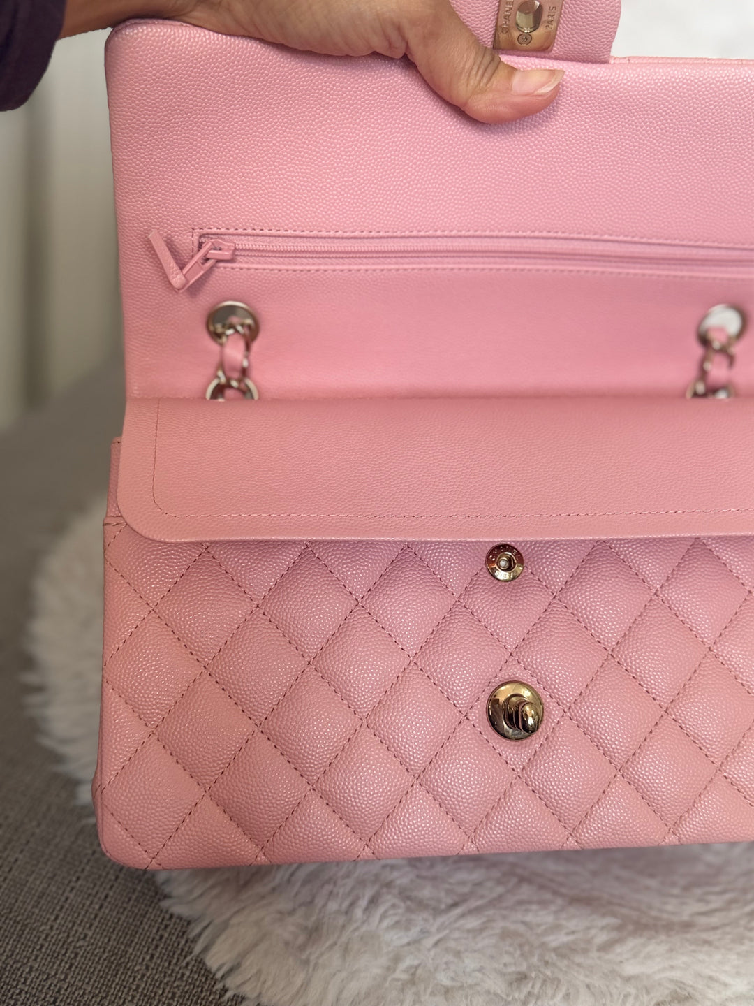 CHANEL 22C Sakura pink Caviar LGHW Medium ML Timeless Classic double flap bag 2022