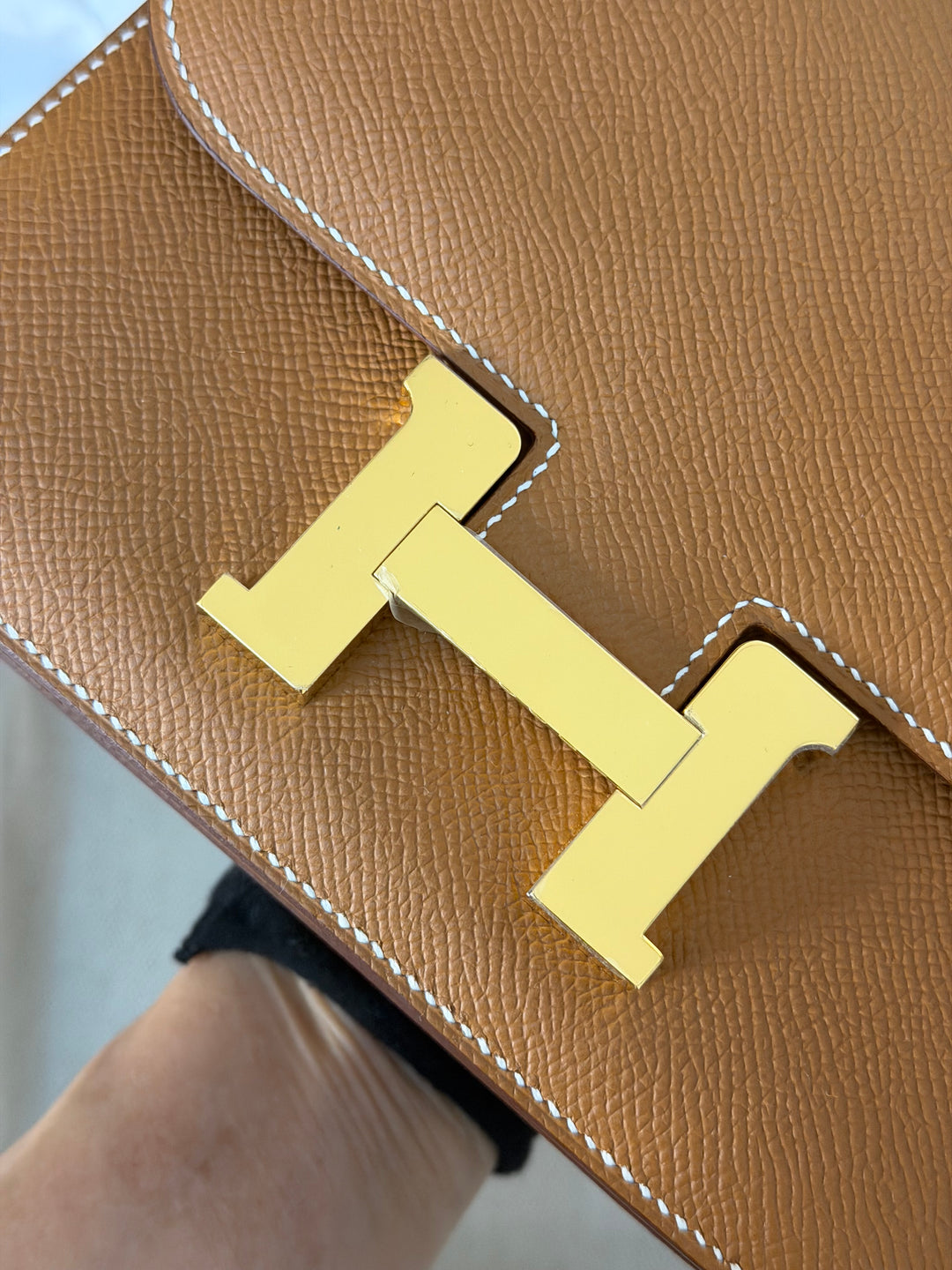 HERMÈS Constance 18 Gold Epsom Leather GHW Stamp B - 2023