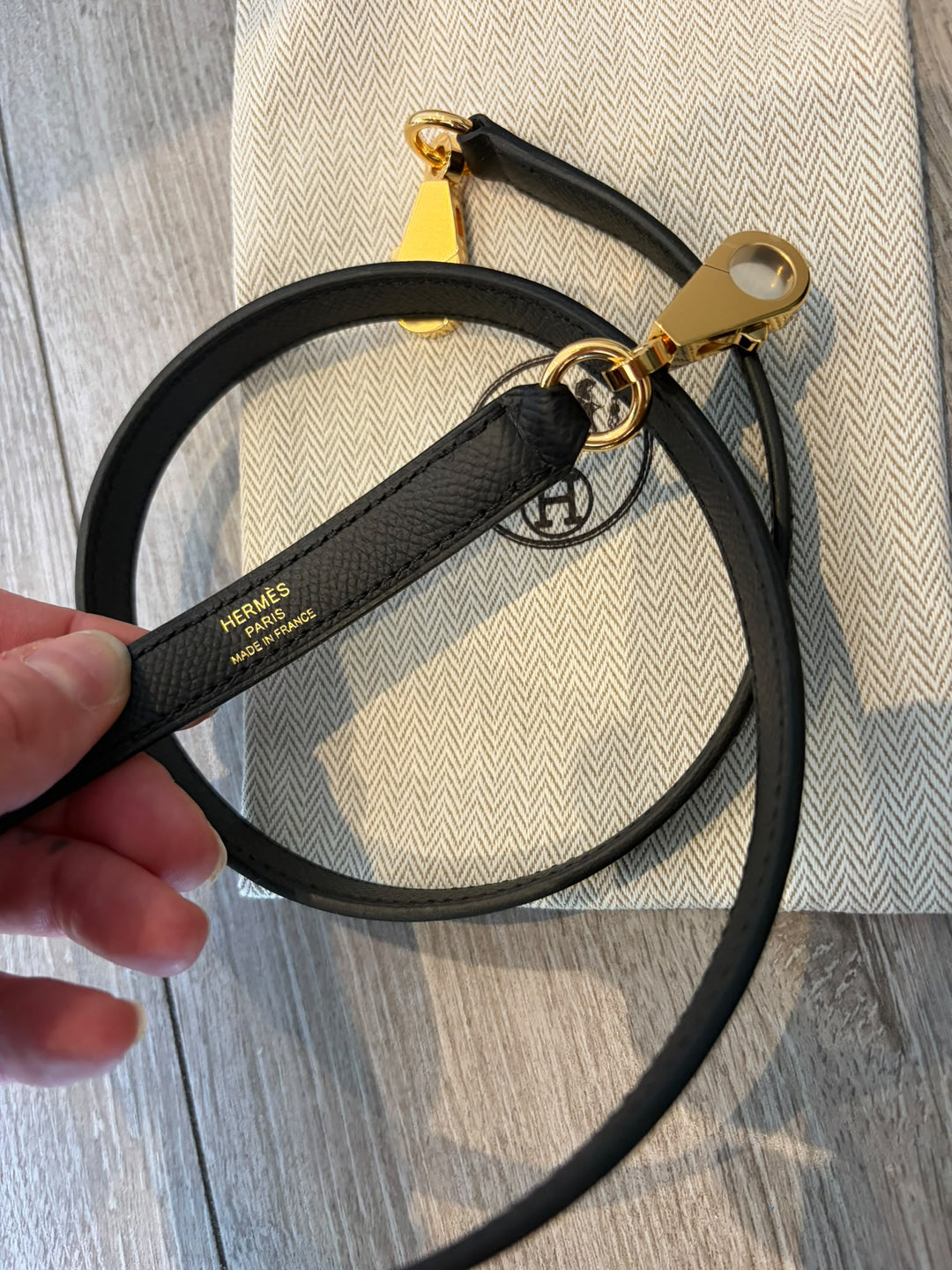 WA/Email to Purchase only- HERMÈS Kelly 28 Black 89/Noir 89 Epsom Sellier GHW Stamp G 2026
