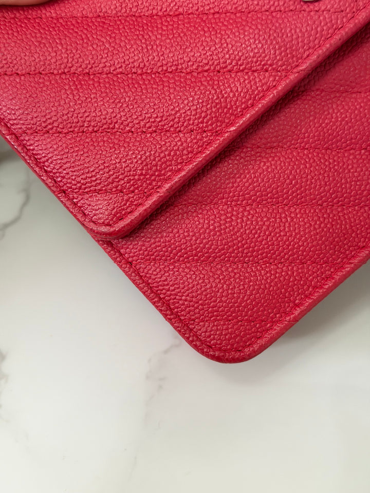 CHANEL series 25 2018 Dark pink chevron caviar SHW Square Wallet On Chain (WOC)