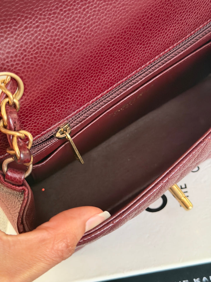 CHANEL series 21 15B collection Burgundy Caviar GHW Mini Rectangular Flap Bag 2015 RARE