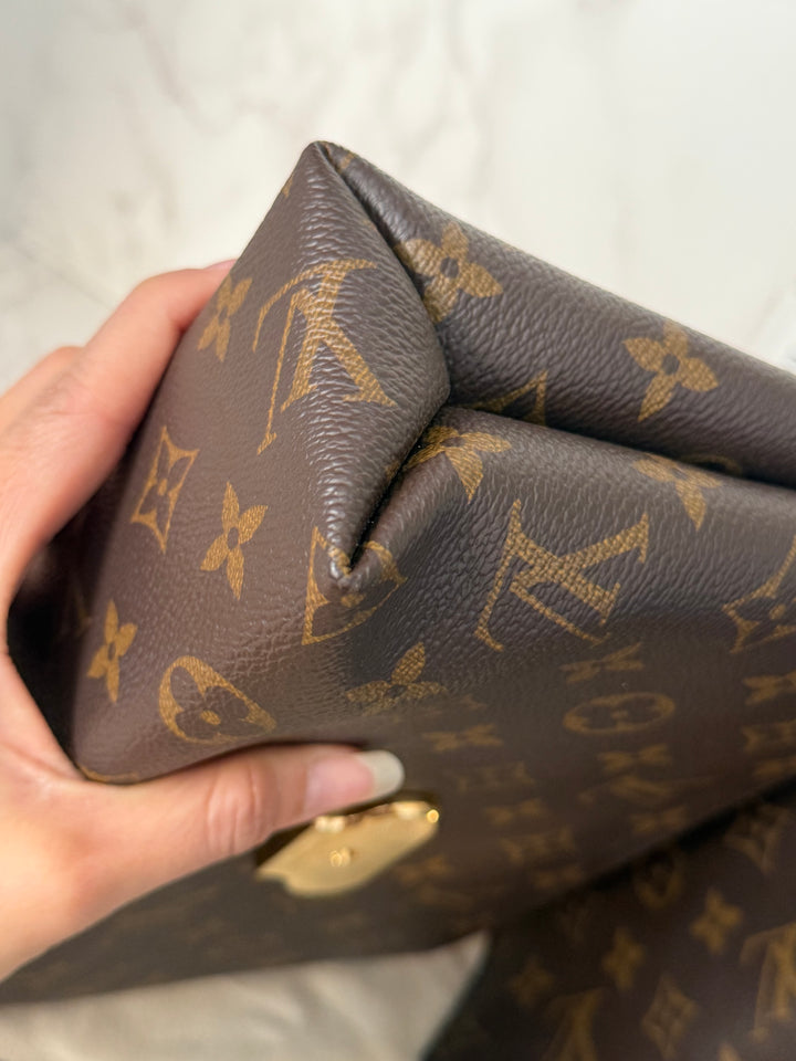 LOUIS VUITTON LV Saint St Placide In Monogram Canvas/Cherry Red