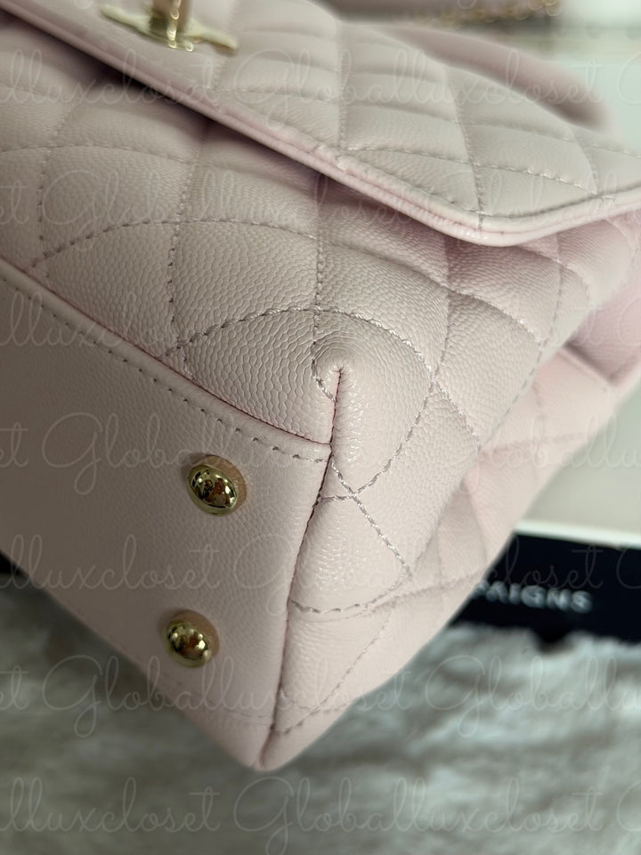 CHANEL 22P Light Pink Sakura Caviar LGHW Coco handle Flap Bag With detachable strap size Small 2022