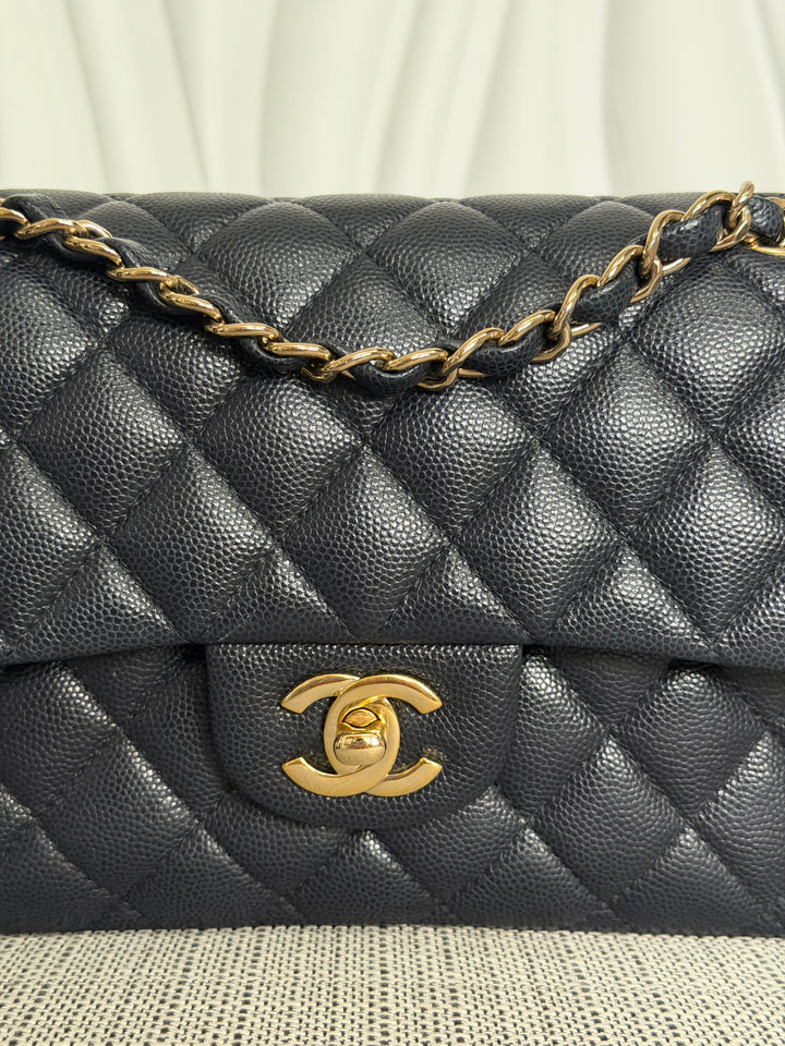CHANEL series 30 Dark Navy Caviar LGHW Small Timeless Classic Double Flap Bag 2020