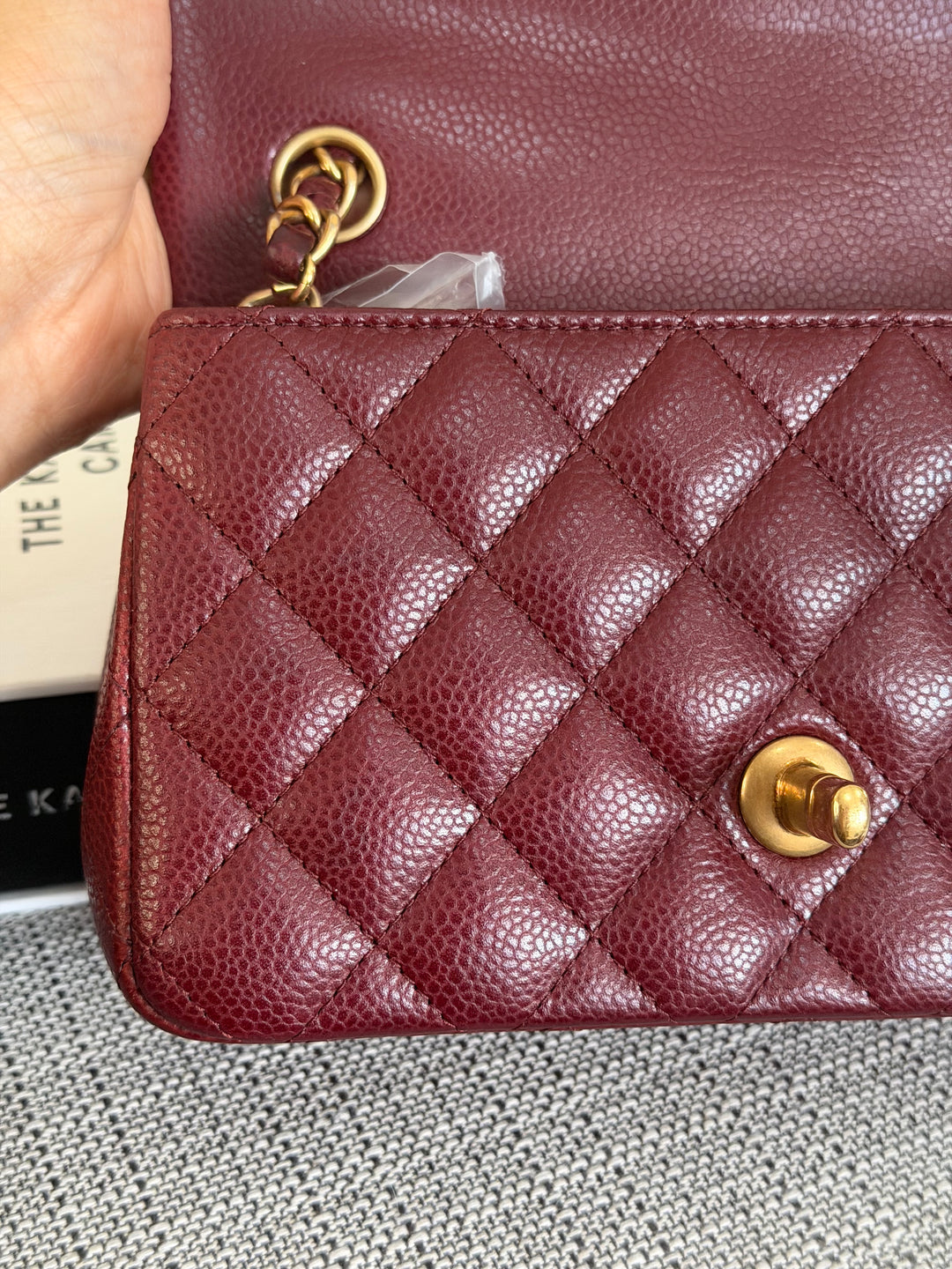 CHANEL series 21 15B collection Burgundy Caviar GHW Mini Rectangular Flap Bag 2015 RARE