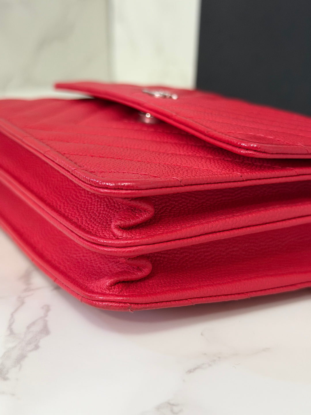 CHANEL series 25 2018 Dark pink chevron caviar SHW Square Wallet On Chain (WOC)