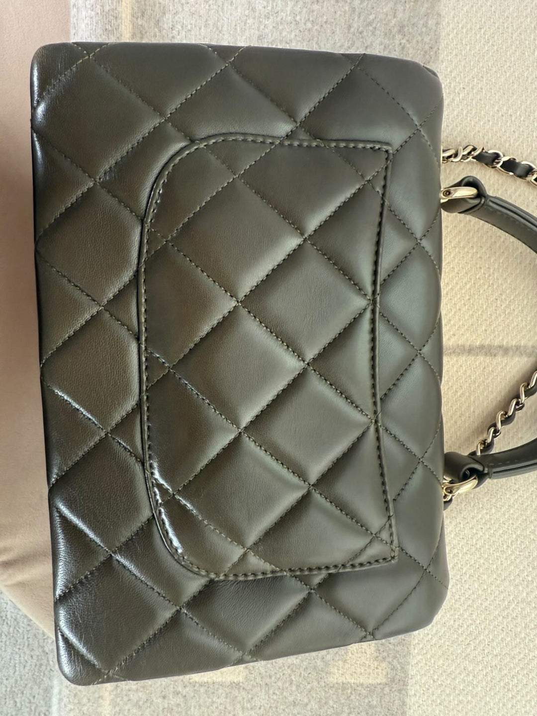CHANEL series 23 2016 Khaki Green Lambskin LGHW Trendy CC Flap bag size Small with detachable chain