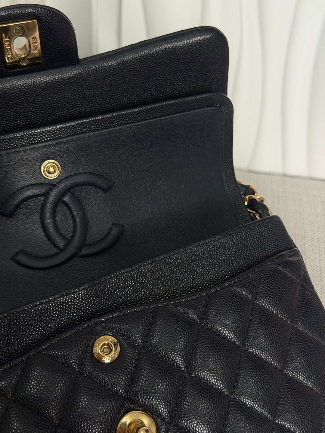 CHANEL series 30 Dark Navy Caviar LGHW Small Timeless Classic Double Flap Bag 2020